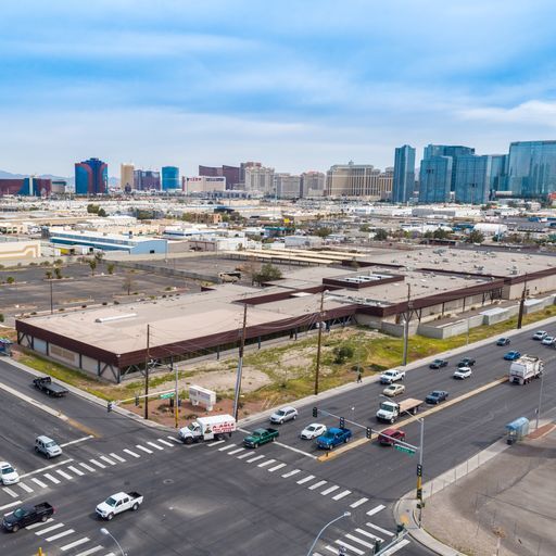 More Photos Of 4300 W Tropicana Ave, Las Vegas Land For Lease