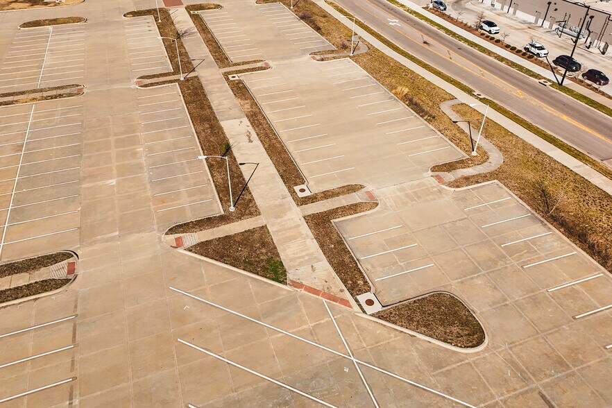 More Photos Of 2.23+/- Acres on N. Destination Dr., Derby Land For Sale