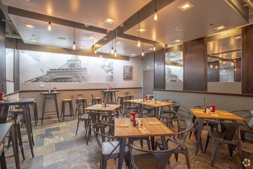 More Photos Of 8100-8180 N McCormick Blvd, Skokie Office For Lease