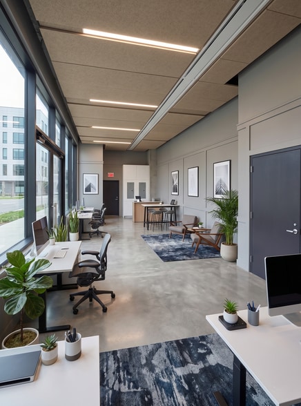 More Photos Of 40 Bruckner Blvd, Bronx Apartments For Lease