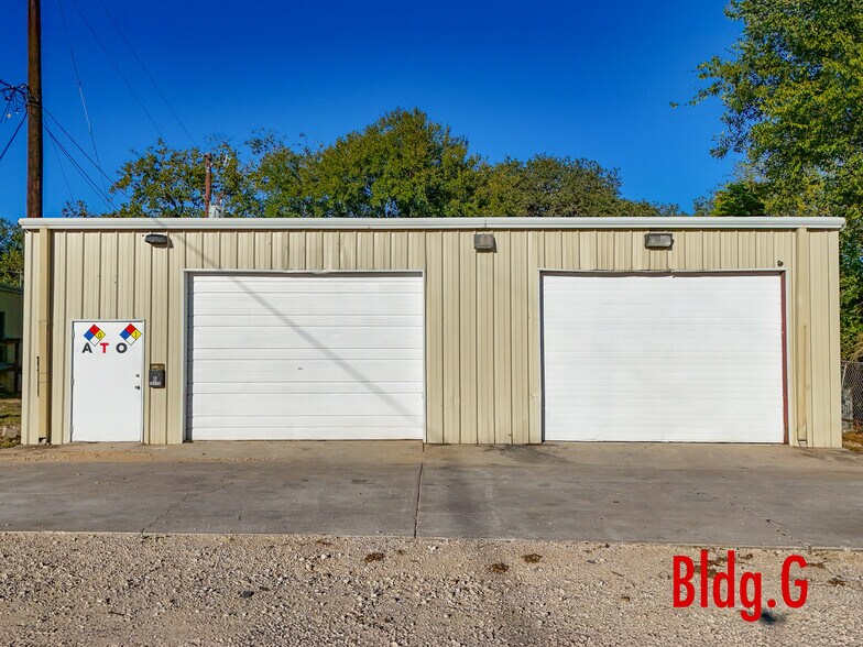 More Photos Of 3419 Hunter Rd, San Marcos Unknown For Lease