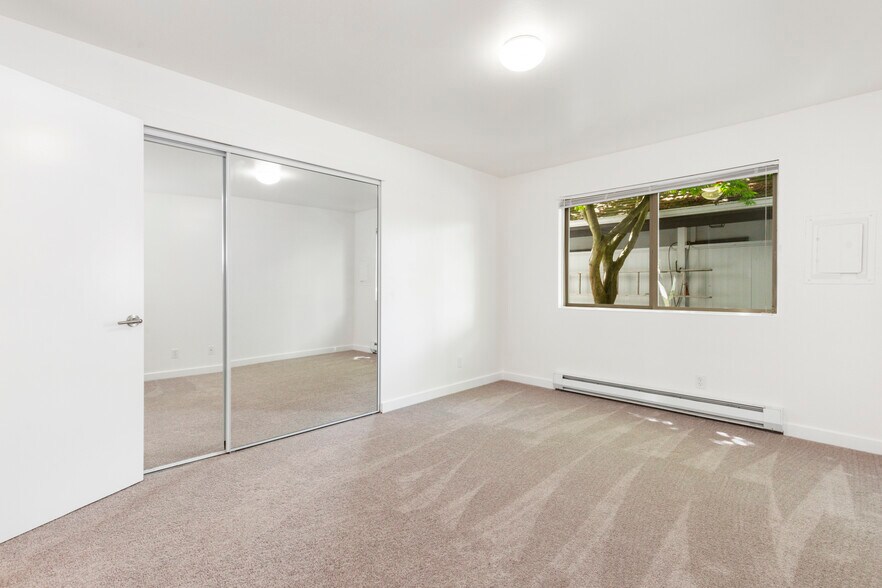 More Photos Of 7234 47th Ave NE, Marysville Apartments For Sale