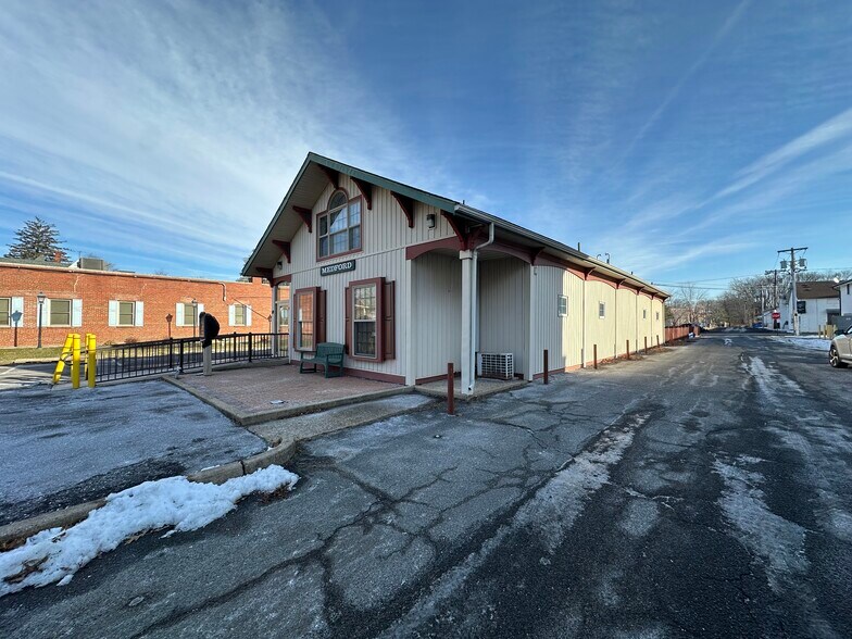 More Photos Of 69 N Main St, Medford Coworking Space