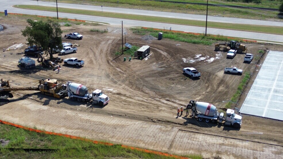 More Photos Of SWC FM-156 & John Wiley Rd, Justin Unknown For Lease