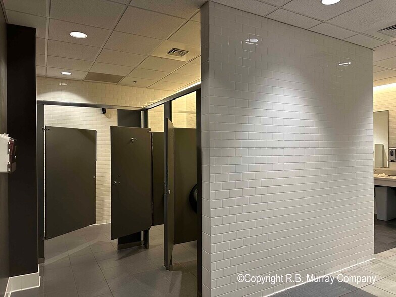 More Photos Of 4124 S McCann Ct, Springfield Medical For Lease