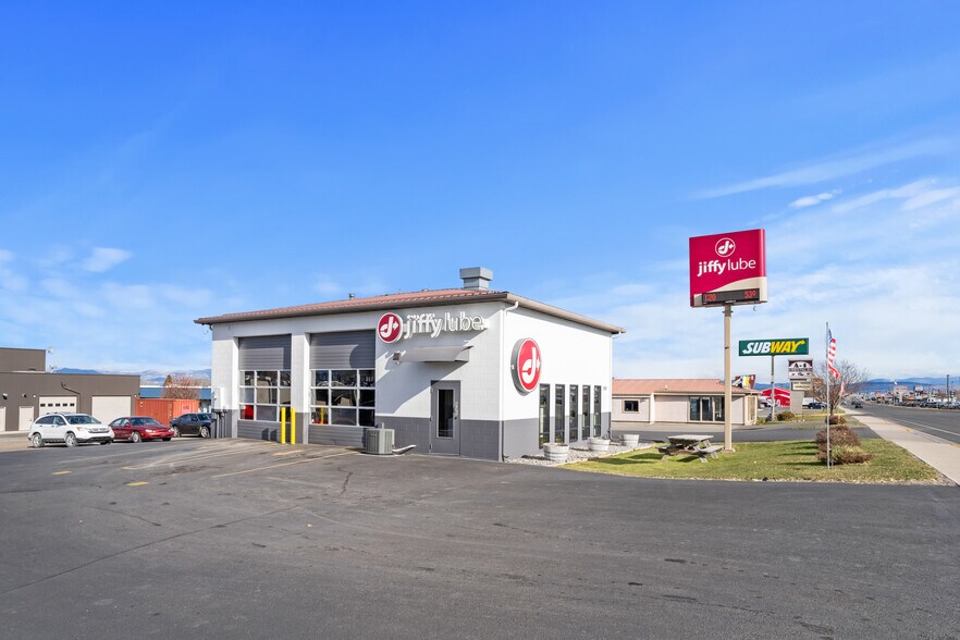 More Photos Of 1330 Cedar St, Helena Auto Repair For Sale