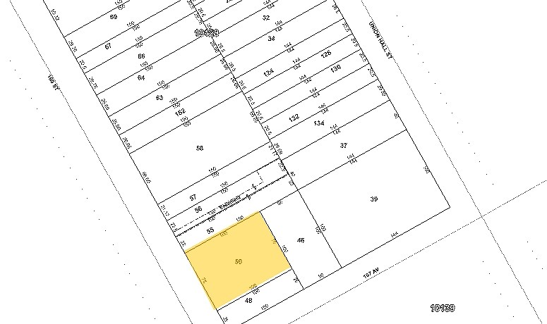 More Photos Of 10657 160th St, Jamaica Storefront For Lease