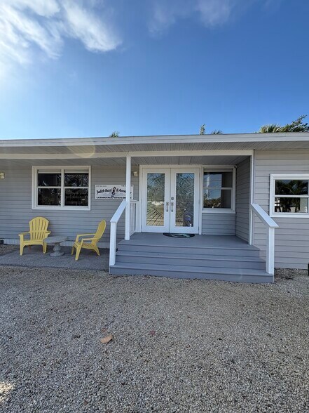 More Photos Of 5032 Calle Minorga, Sarasota Office Residential For Sale