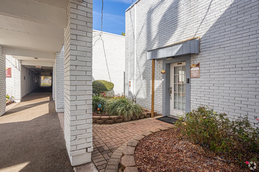 More Photos Of 2700 Mary St, Slidell Apartments For Sale