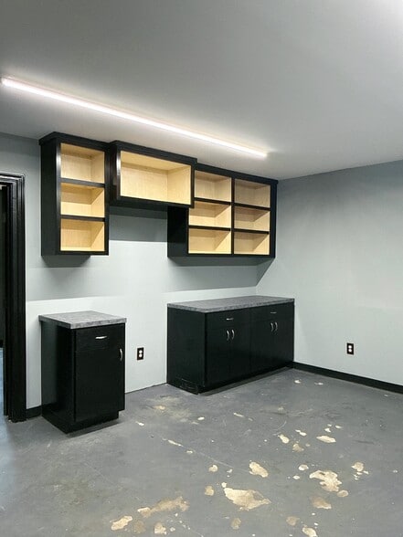 More Photos Of 4127 Weslow St, Houston Industrial For Lease
