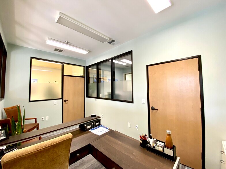 More Photos Of 615 Clarion Ct, San Luis Obispo Warehouse For Sale