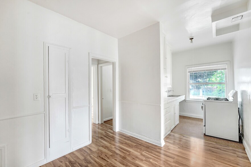 More Photos Of 3701 W 9th St, Los Angeles Apartments For Sale