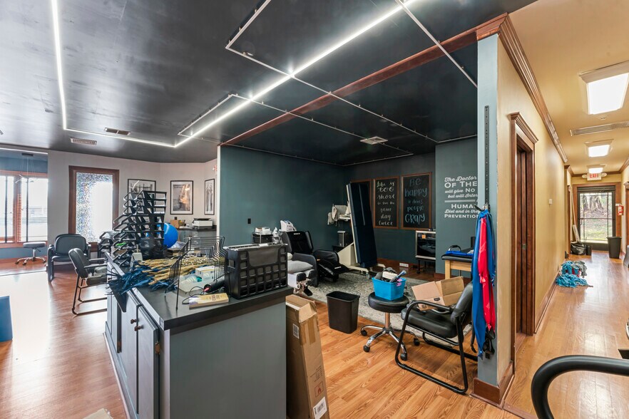 More Photos Of 522 Brandies Cir, Murfreesboro Office For Lease