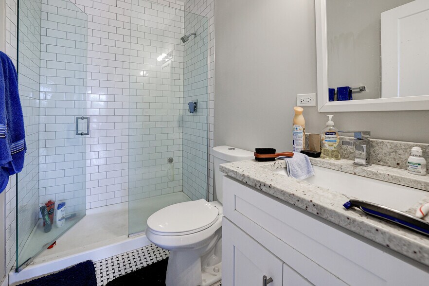 More Photos Of 1854 W 18th St, Chicago Apartments For Sale