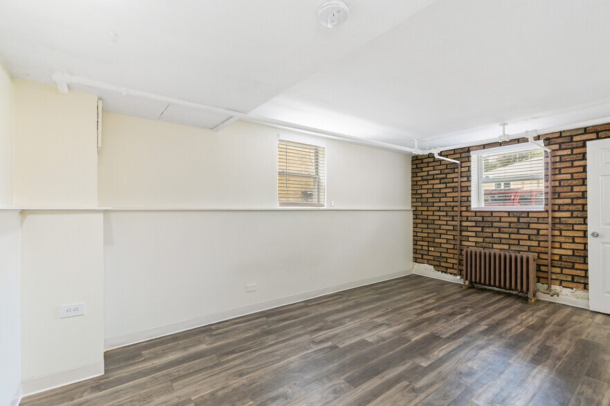 More Photos Of 1195 Birch St, Denver Apartments For Sale