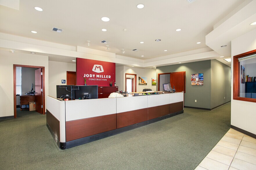 More Photos Of , Spanaway Office For Sale