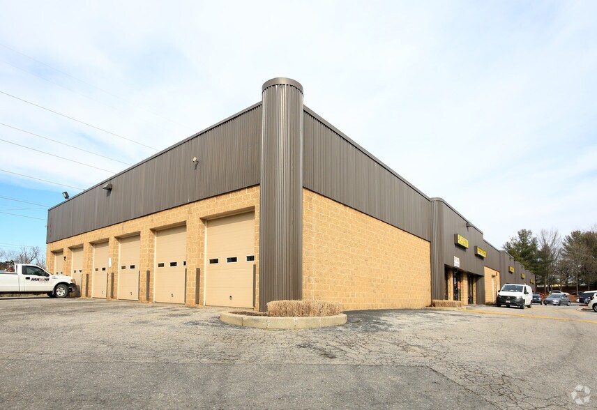 Primary Photo Of 6400-6470 Dobbin Center Way, Columbia Auto Repair For Lease