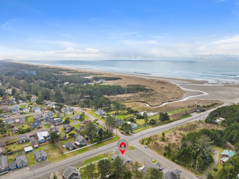 More Photos Of 1201 Bay Ave, Ocean Park Restaurant For Sale