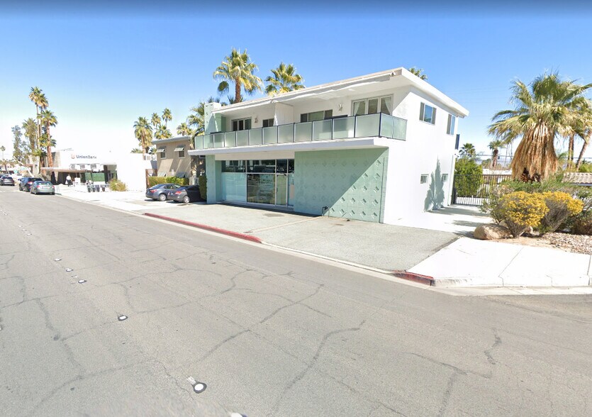 Primary Photo Of 560-562 S Indian Canyon Dr, Palm Springs Storefront Retail Residential For Lease