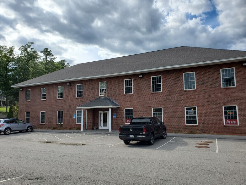 More Photos Of 92 Middlesex Rd, Tyngsborough Storefront Retail Office For Lease