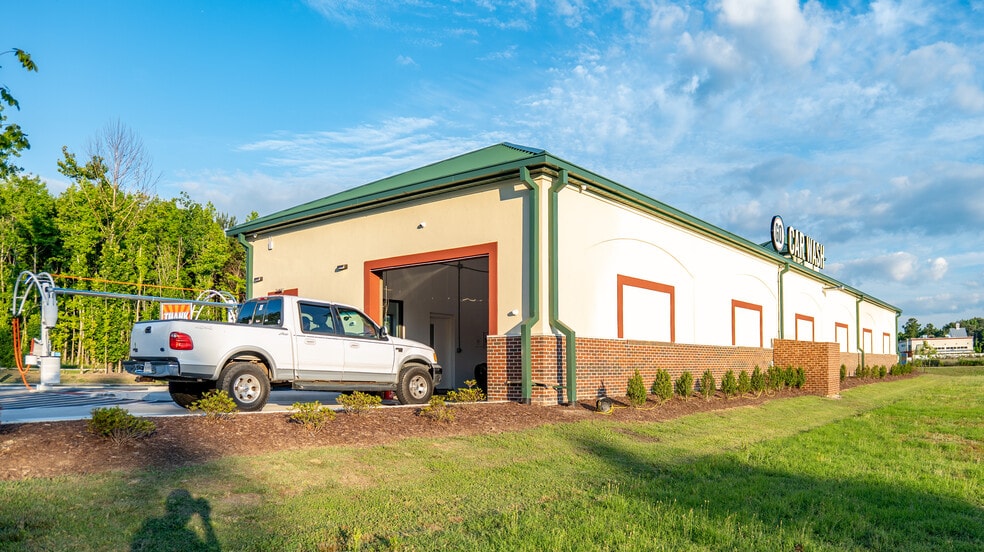 More Photos Of 14237 Lori Ann Way, Carrollton Carwash For Sale