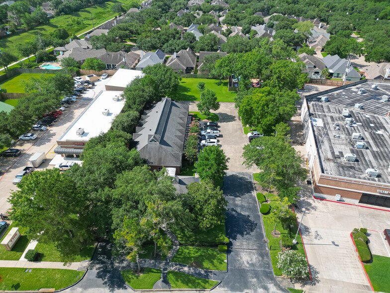 More Photos Of 19855 Greenwind Chase Dr, Houston Medical For Lease