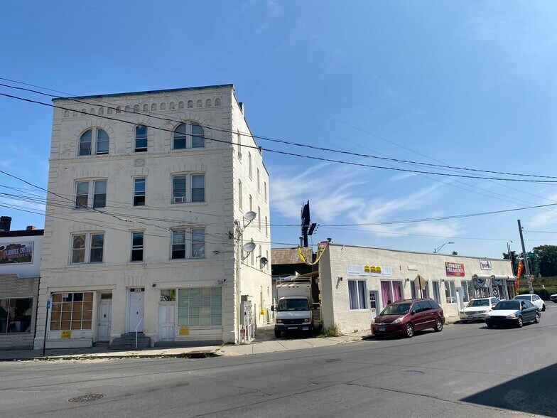 Primary Photo Of 4-6 John St, Waterbury Apartments For Sale