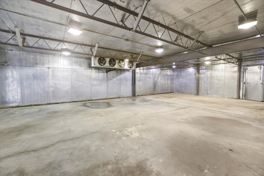 More Photos Of 4447 Entrepot Blvd, Tallahassee Refrigeration Cold Storage For Sale