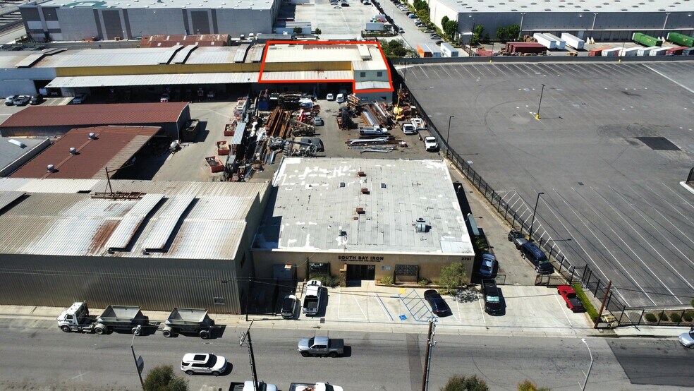 More Photos Of 2751 Lynwood Rd, Lynwood Industrial For Sale