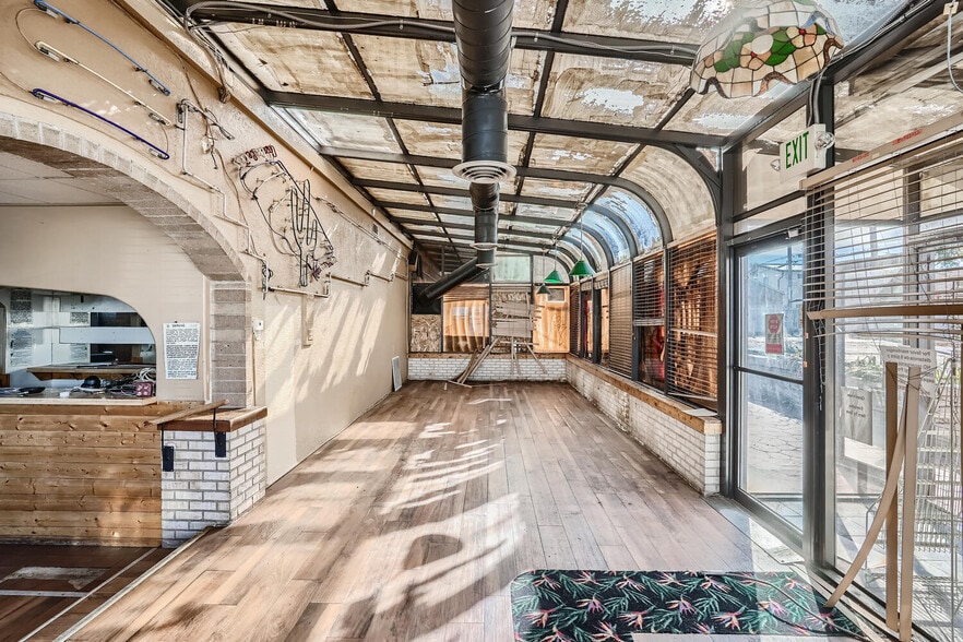 More Photos Of 3800 W Colfax Ave, Denver Restaurant For Sale