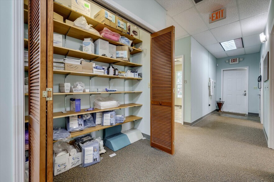 More Photos Of 1466 Columbia Hwy N, Aiken Medical For Sale