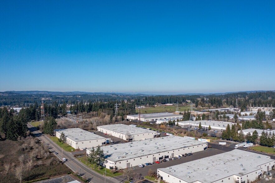 More Photos Of 9445 SW Ridder Rd, Wilsonville Warehouse For Lease