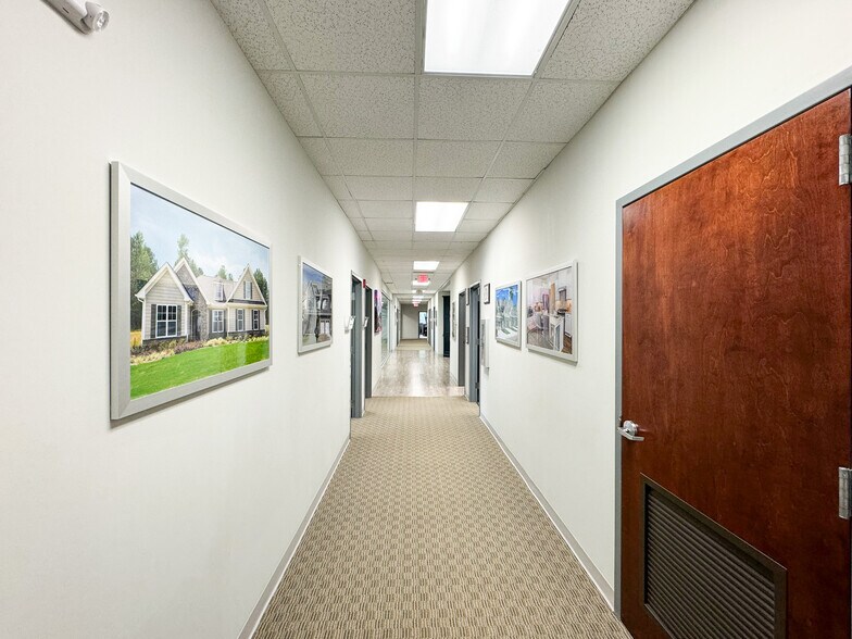 More Photos Of 7208 Falls of Neuse Rd, Raleigh Office For Lease