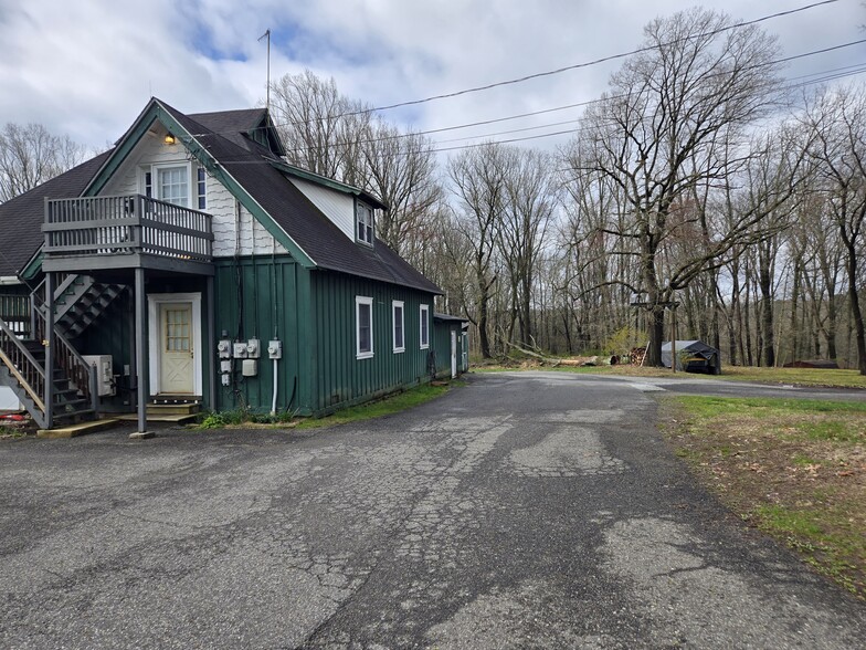 Primary Photo Of 20 Smithbridge Rd, Glen Mills Warehouse For Lease