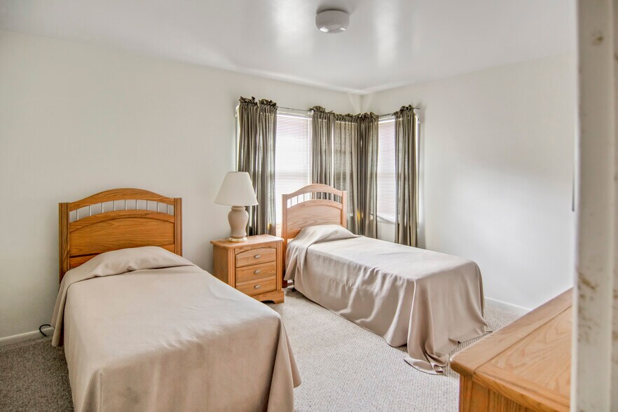 More Photos Of 600 N Main St, Mount Vernon Congregate Senior Housing For Sale