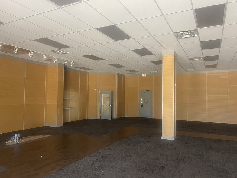 More Photos Of 58630 Belleview Dr, Plaquemine Freestanding For Sale