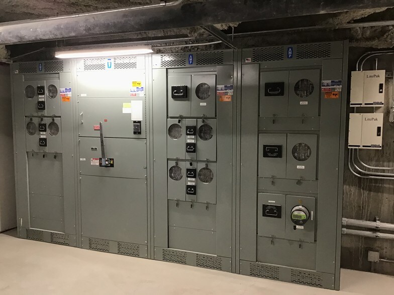 More Photos Of 360 W Park Dr, Grand Junction Medical For Lease