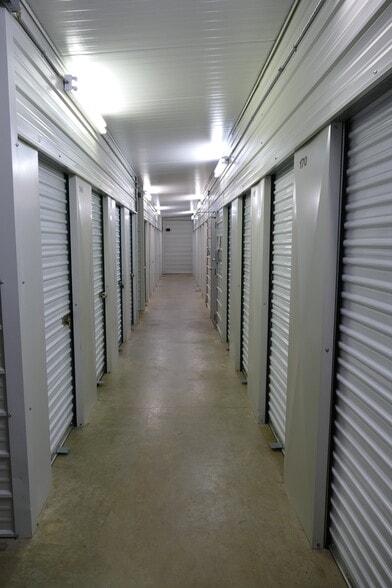 More Photos Of 7420 Mill Aly, Ketchikan Warehouse For Sale