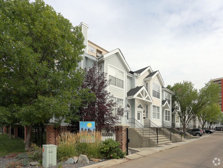 More Photos Of 10235 111 St NW, Edmonton Apartments For Sale