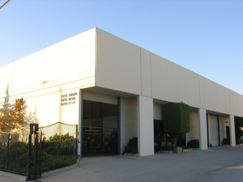 More Photos Of 11711 Clark St, Arcadia Warehouse For Lease