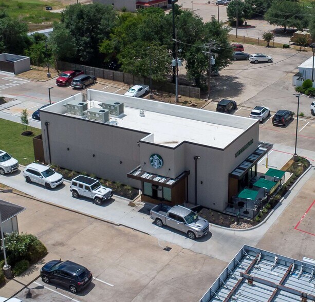 More Photos Of 3000 E Main St, Madisonville General Retail For Sale