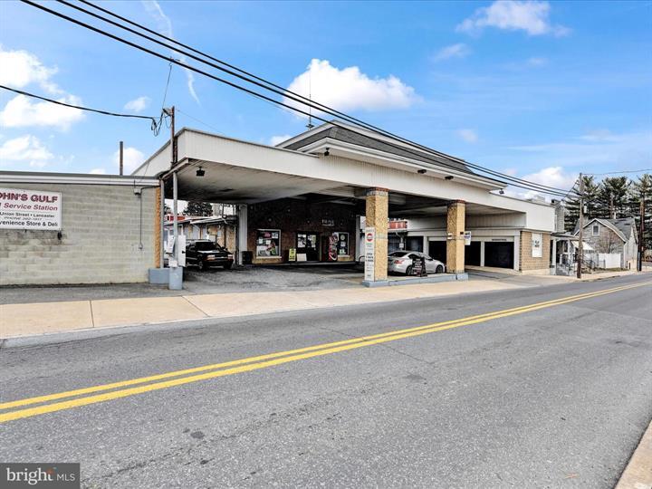 More Photos Of , Lancaster Unknown For Sale