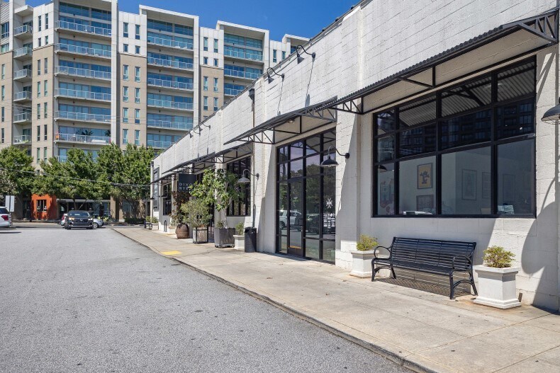 More Photos Of 1085 Howell Mill Rd NW, Atlanta General Retail For Lease