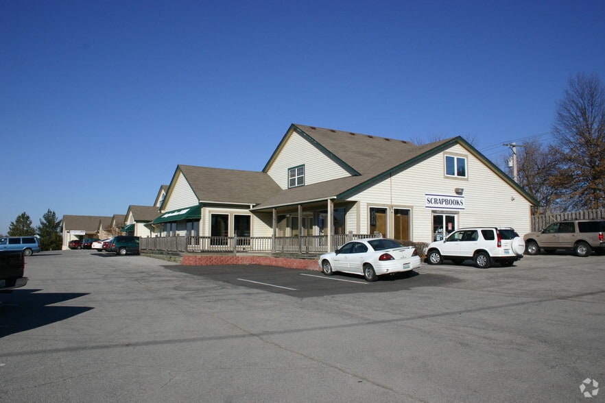 More Photos Of 4621 Shrank Dr, Independence General Retail For Lease