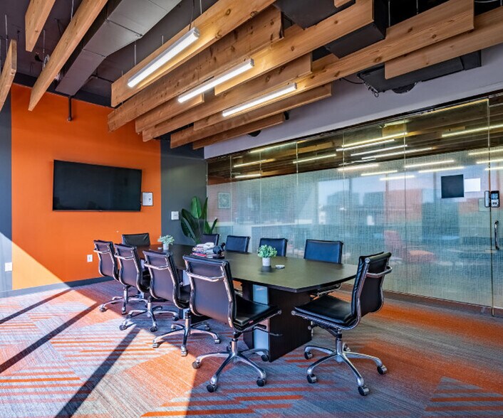 More Photos Of 4101 McEwen Rd, Dallas Coworking Space