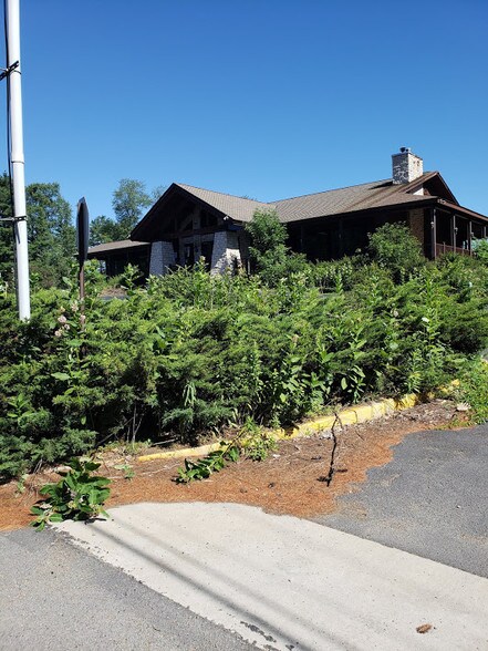 More Photos Of 736 Route 739, Hawley Restaurant For Sale