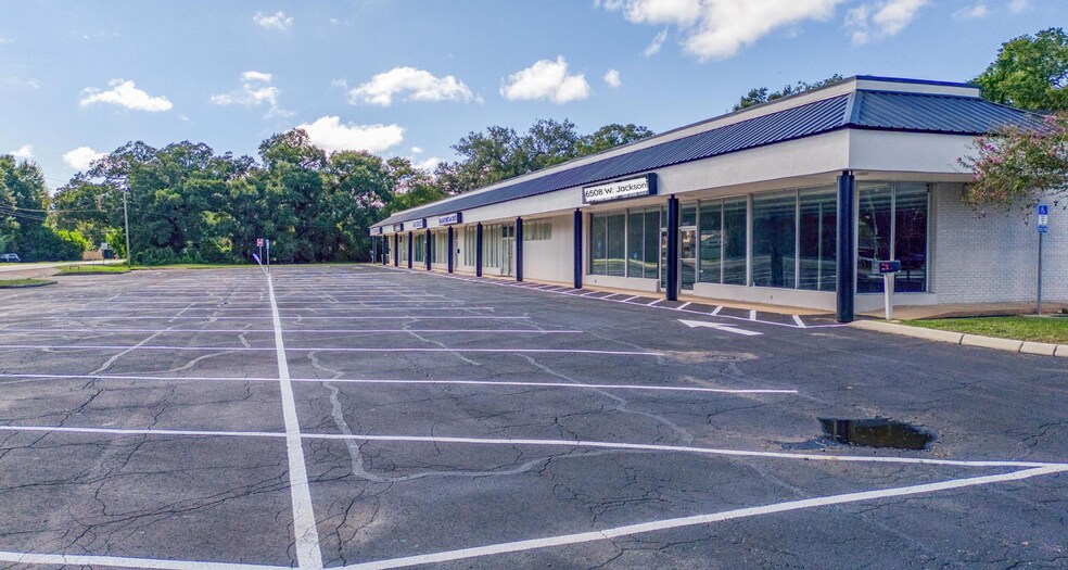Primary Photo Of 6508-6516 W Jackson St, Pensacola Unknown For Lease