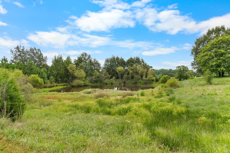 More Photos Of 8509 S Lowell Rd, Bahama Land For Sale