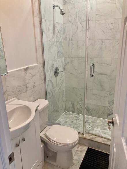 More Photos Of 197 Madison St, New York Apartments For Sale