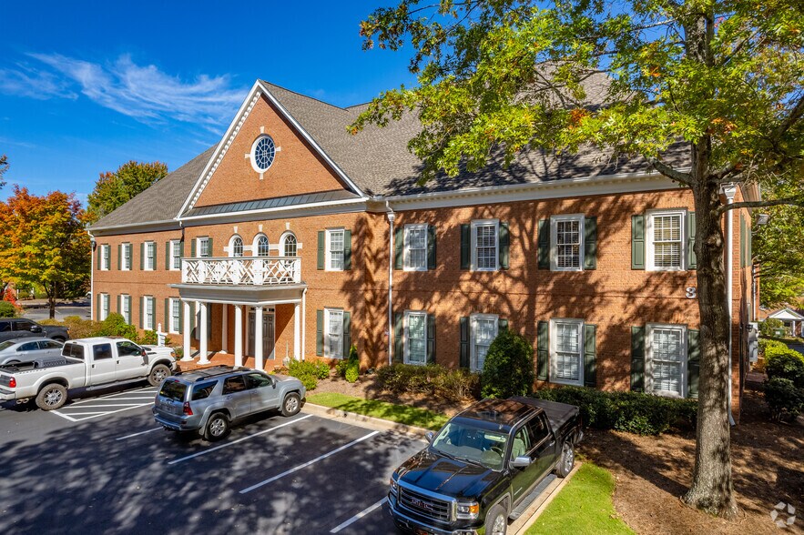 More Photos Of 284 S Main St, Alpharetta Unknown For Lease